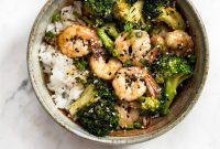 Garlic Shrimp and Broccoli Rice Bowls for Quick Dinners