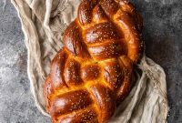 Authentic Challah Recipe: Soft, Braided Jewish Bread Tutorial