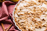 Deep-Dish Pear Dessert Pizza with Cinnamon Streusel