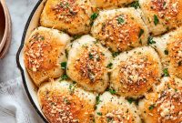 Crispy Homemade Pizza Bites: Quick Party Appetizer Recipe