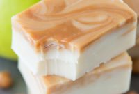 Salted Caramel Apple Fudge Recipe for Fall Treats