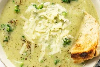 Creamy Broccoli and Cauliflower Soup Recipe for Comforting Meals