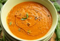 Rich Roasted Tomato Soup with Basil and Garlic