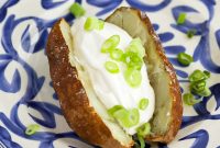 Crispy Air Fryer Baked Potatoes: Quick, Fluffy Inside