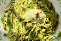 Pistachio Pesto Pasta — Creamy Italian Pasta al Pesto di Pistacchio