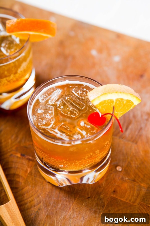 Raspberry Daiquiri Recipe: Refreshing Cocktail Guide 6 Amaretto Sour