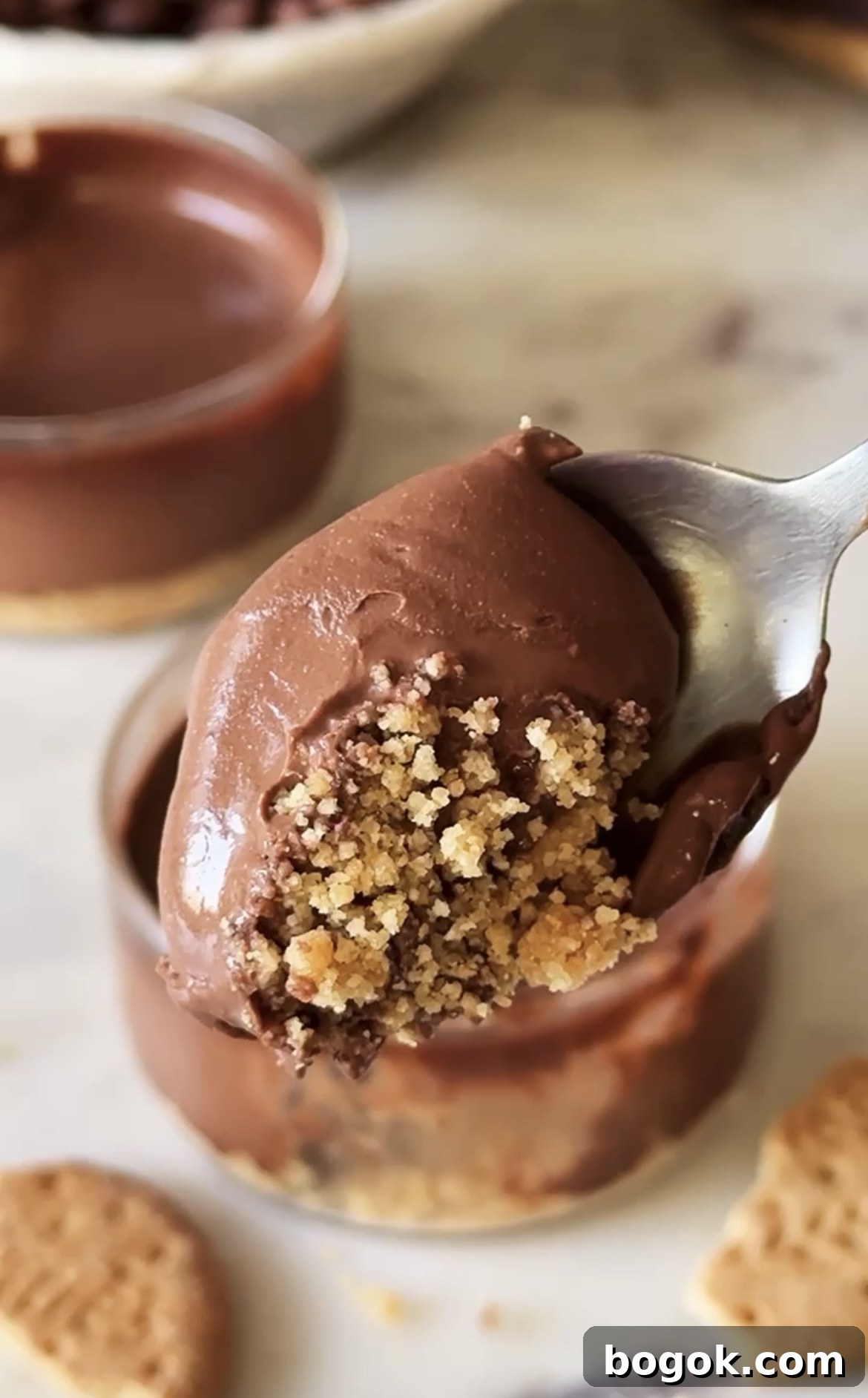 Kitchen tools for cheesecake