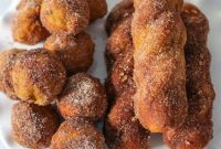 Baked Pumpkin Donuts Recipe with Vanilla Glaze (Quick Fall Treat)