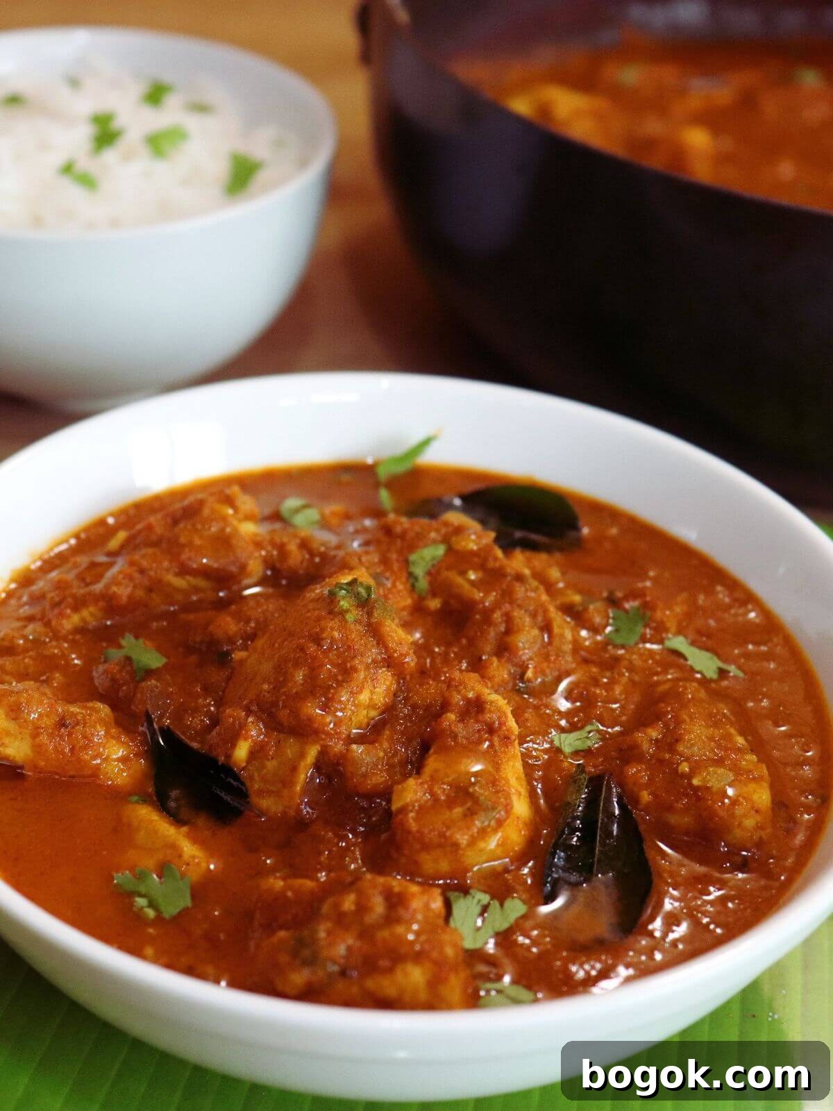 Authentic Madras Chicken Curry Recipe — Spicy South Indian Style 2 close-up of chicken madras curry served in a bowl.