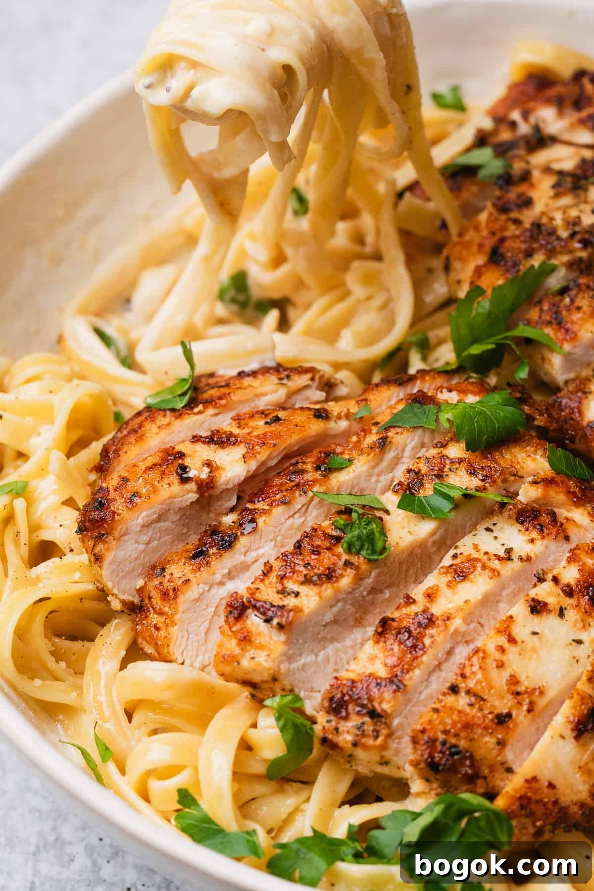 Lighter Chicken Fettuccine Alfredo Recipe (Olive Garden Style) 12 Chicken fettuccine alfredo recipe.