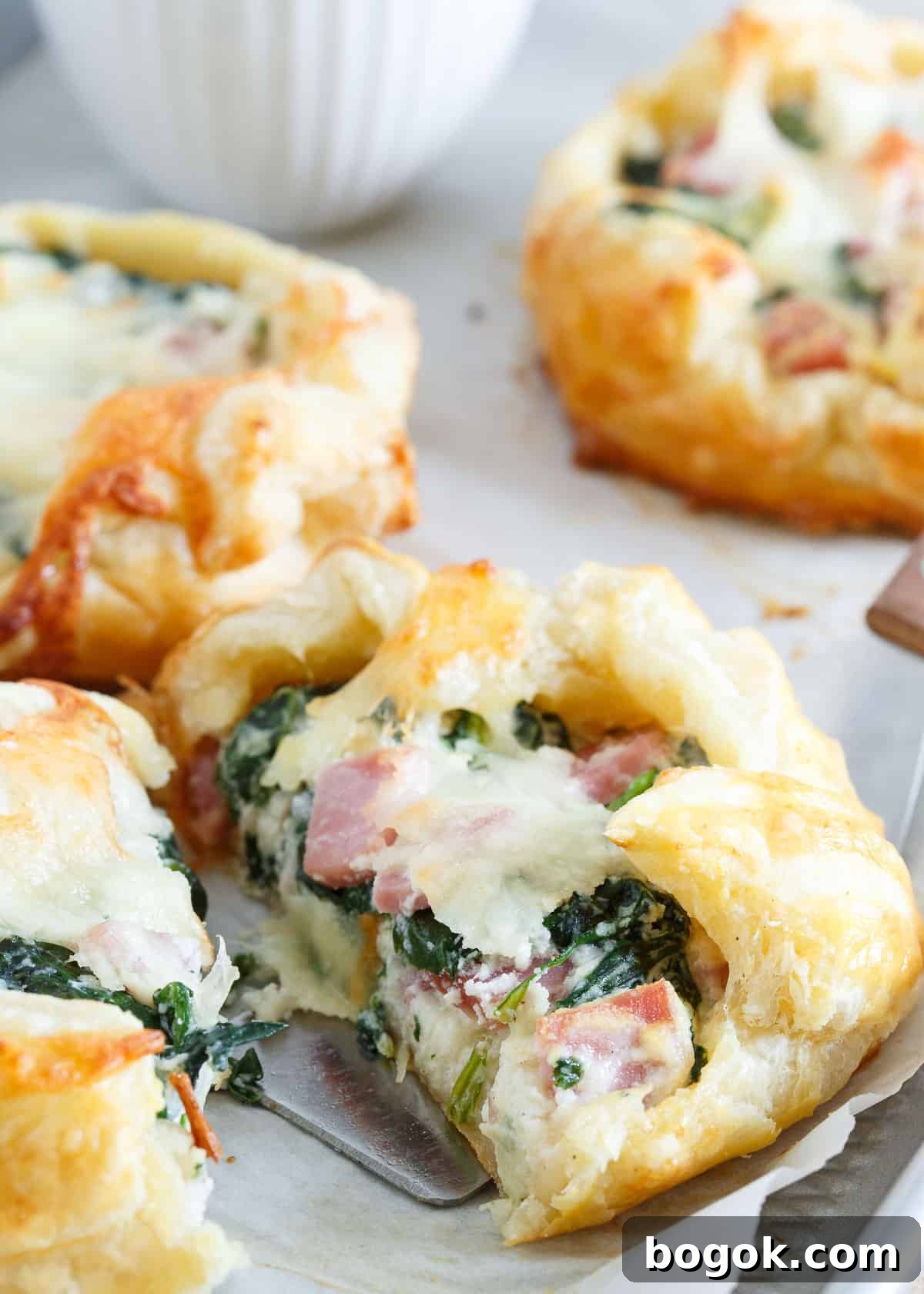 Mini Ham and Cheese Spinach Breakfast Pies come together in just minutes for an easy breakfast or quick dinner (brinner!).