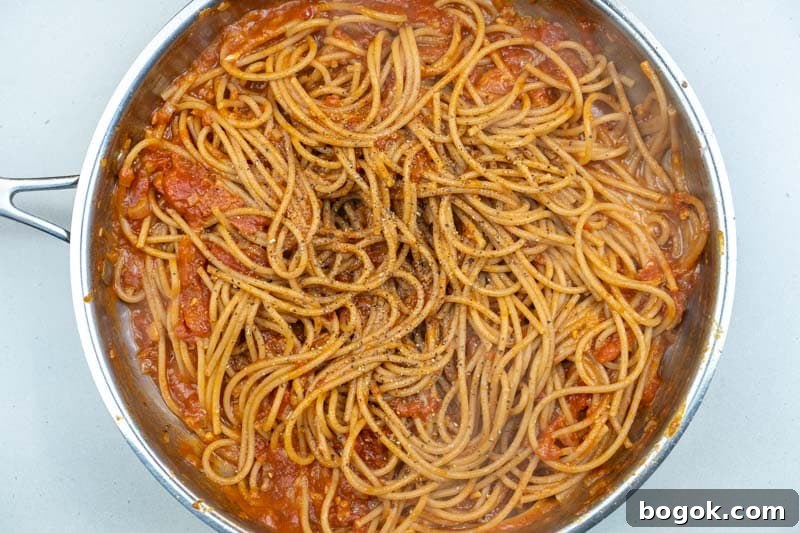 Spicy Spaghetti all'Arrabbiata Recipe with Garlic and Chili 7 Pasta ready to serve