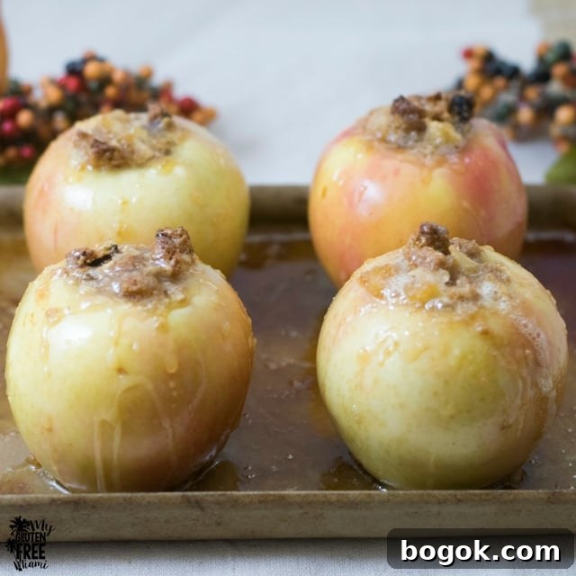 Gluten Free Apple Crisp | https://eatatourtable.com