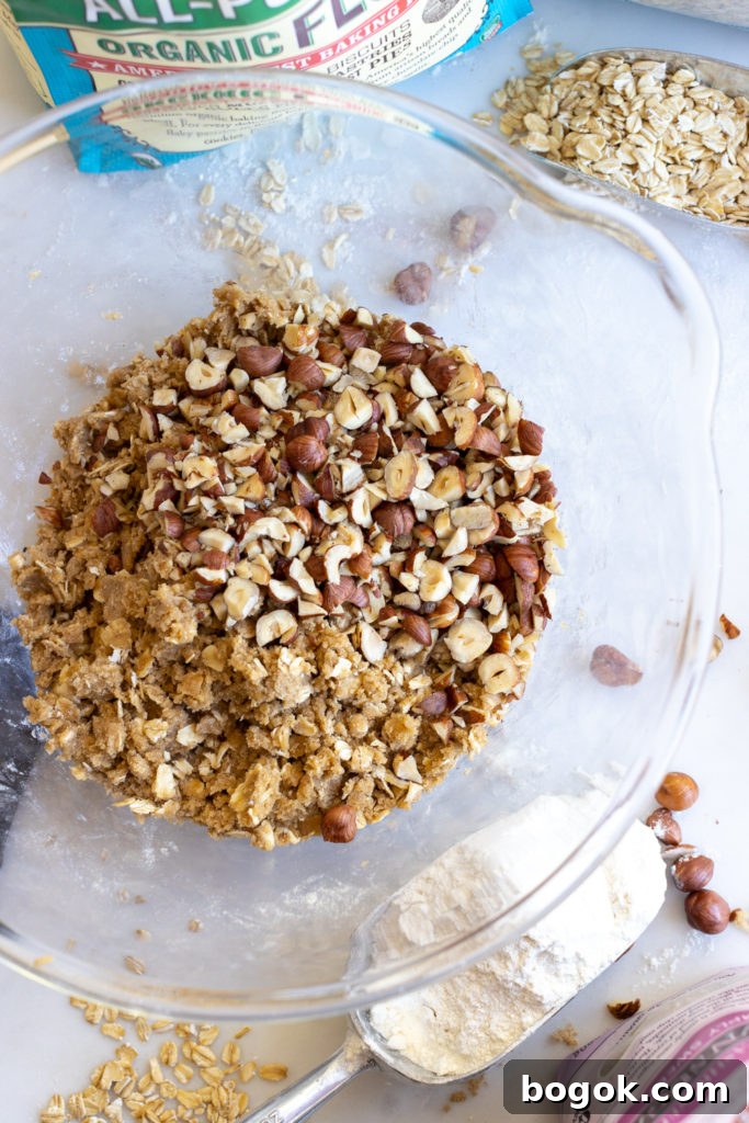Hazelnut Apple Crisp topping