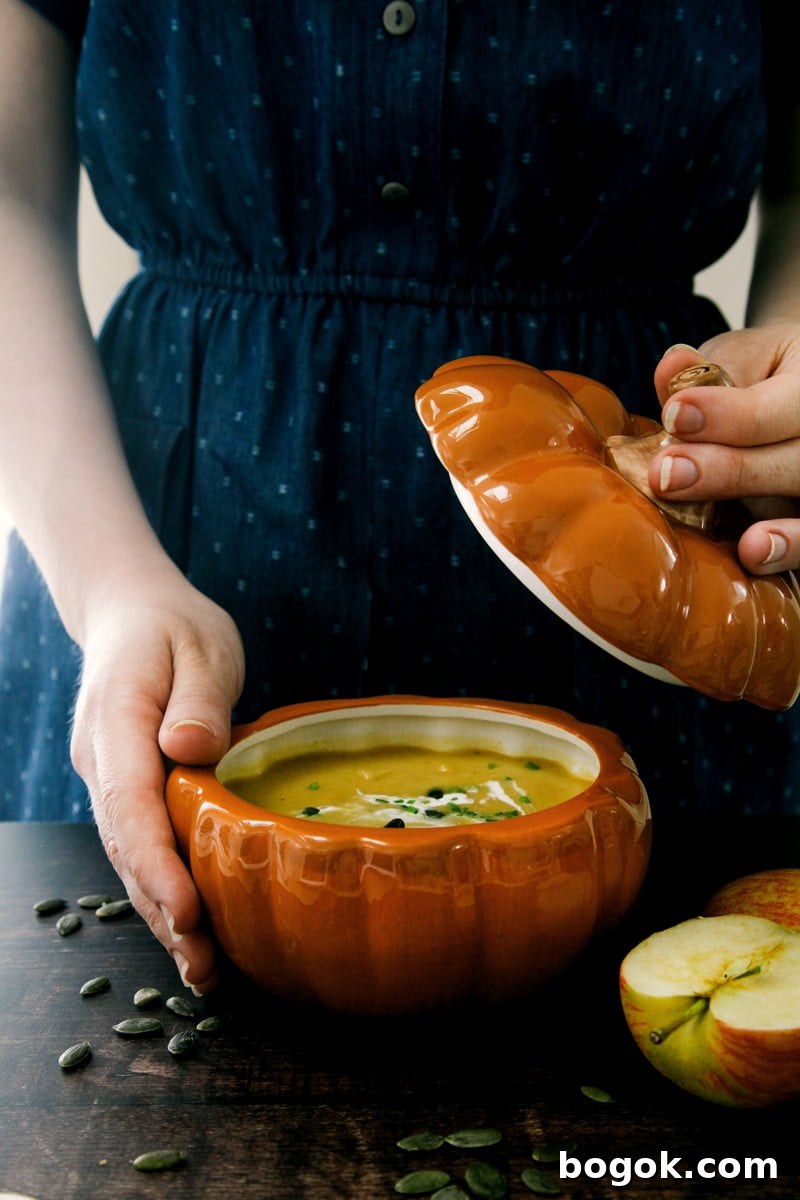 Pumpkin, Apple & Ginger Soup