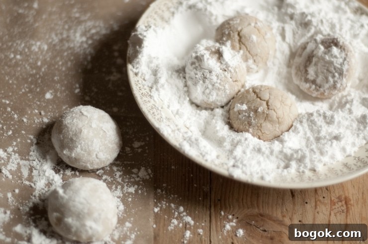 Mexican Wedding Cookies, Russian Tea Cakes, Polvorones- whatever you know them as, these delicate cookies are perfect for any occasion. | sophisticatedgourmet.com