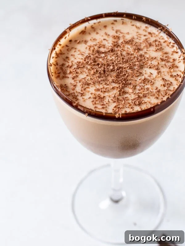 Creamy Eggnog Cocktail Recipe for Holiday Parties 8 img 3675 7