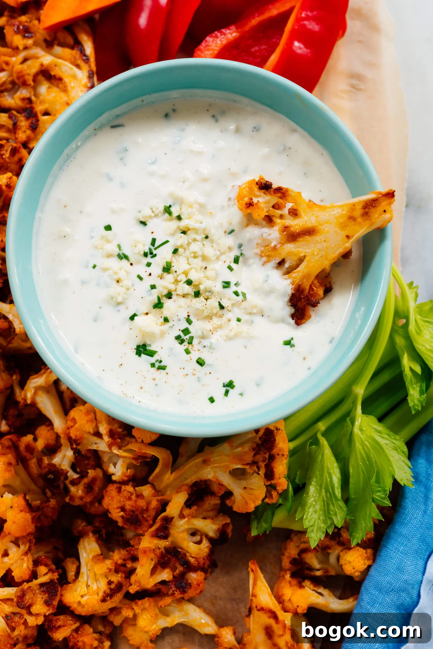 Creamy Blue Cheese Dip Recipe for Parties and Snacks 2 easy blue cheese dip