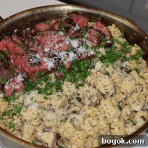 Creamy Mushroom Pasta Recipe with Garlic and Parmesan 4 img 5224 3