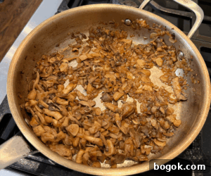Creamy Mushroom Pasta Recipe with Garlic and Parmesan 6 img 5224 6