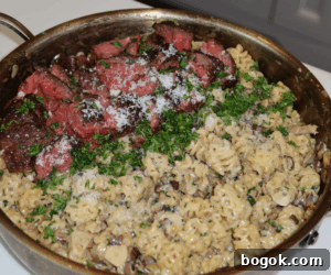 Creamy Mushroom Pasta Recipe with Garlic and Parmesan 7 img 5224 7