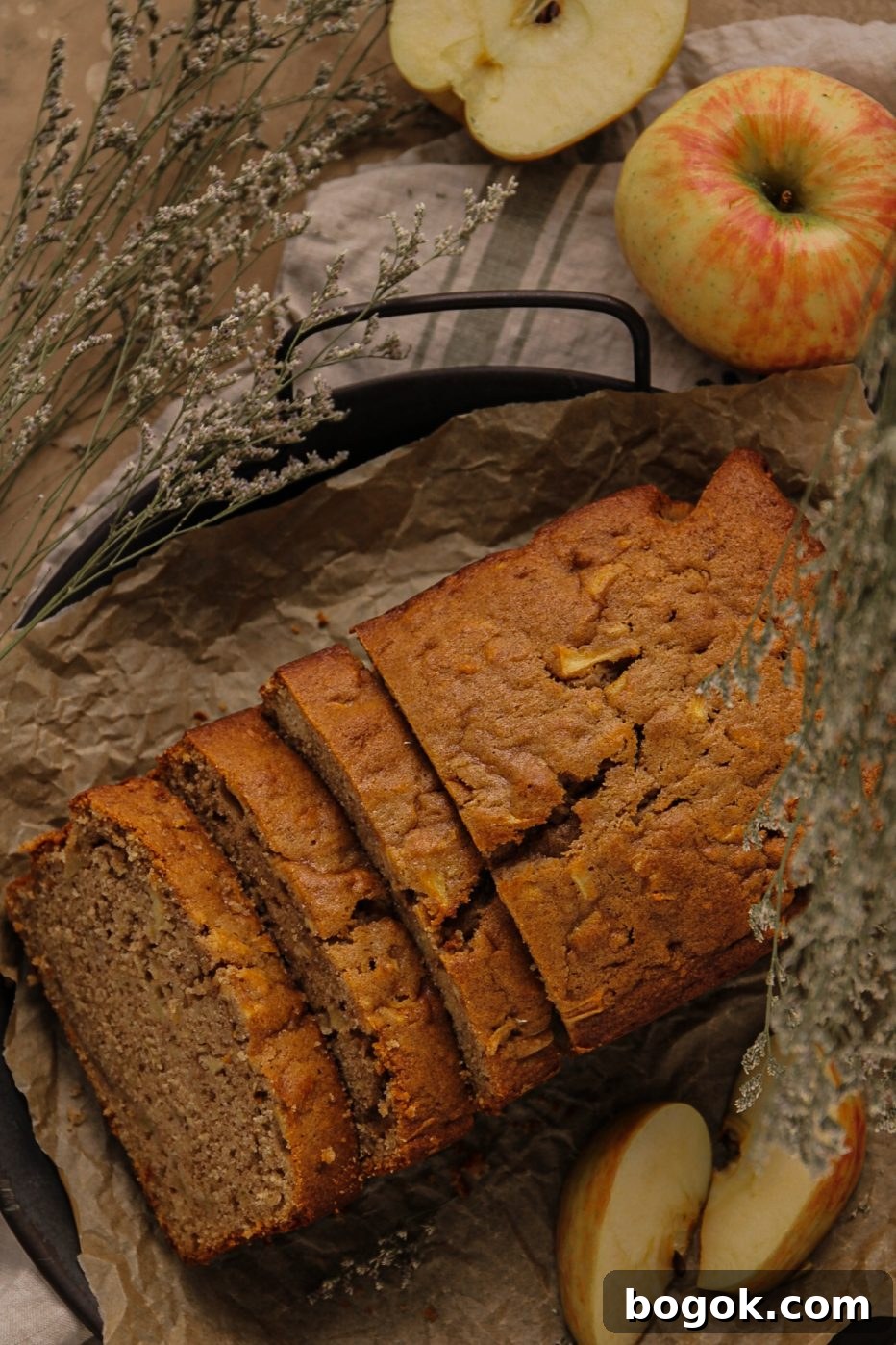 spiced apple loaf