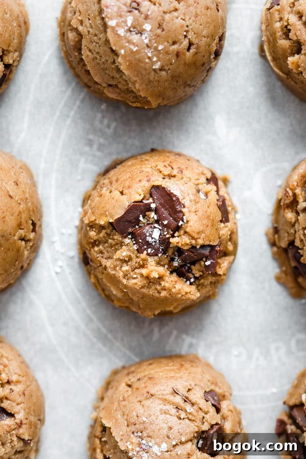 Spiced Vegan Chocolate Chunk Cookies: Soft, Melty Bites 4 vegan spiced chocolate chunk cookies
