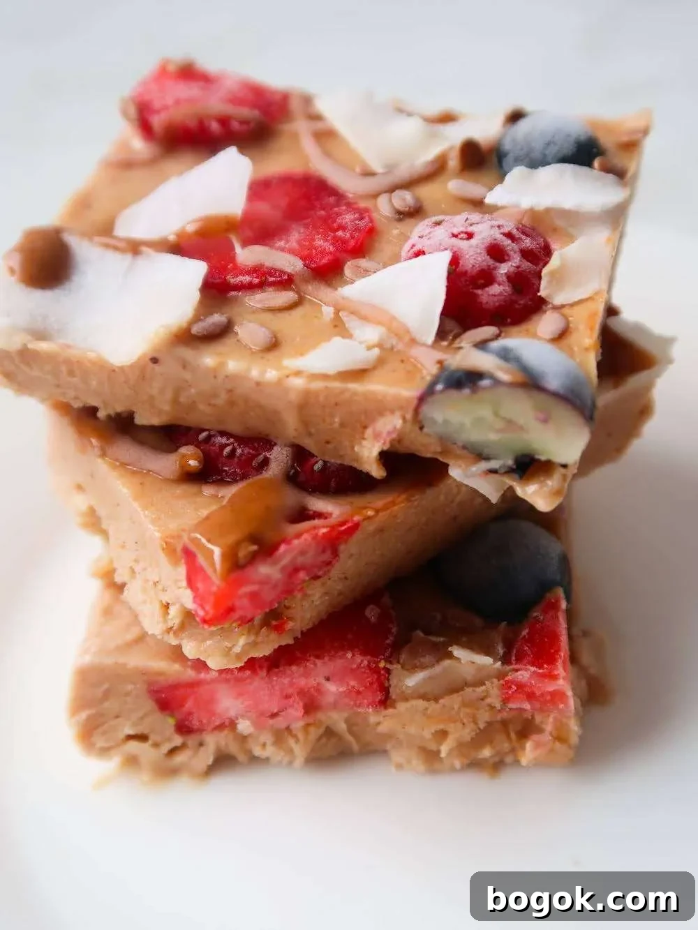 Peanut Butter Yogurt Bark Recipe to Cool You Down 6 Peanut butter yogurt bark with toppings
