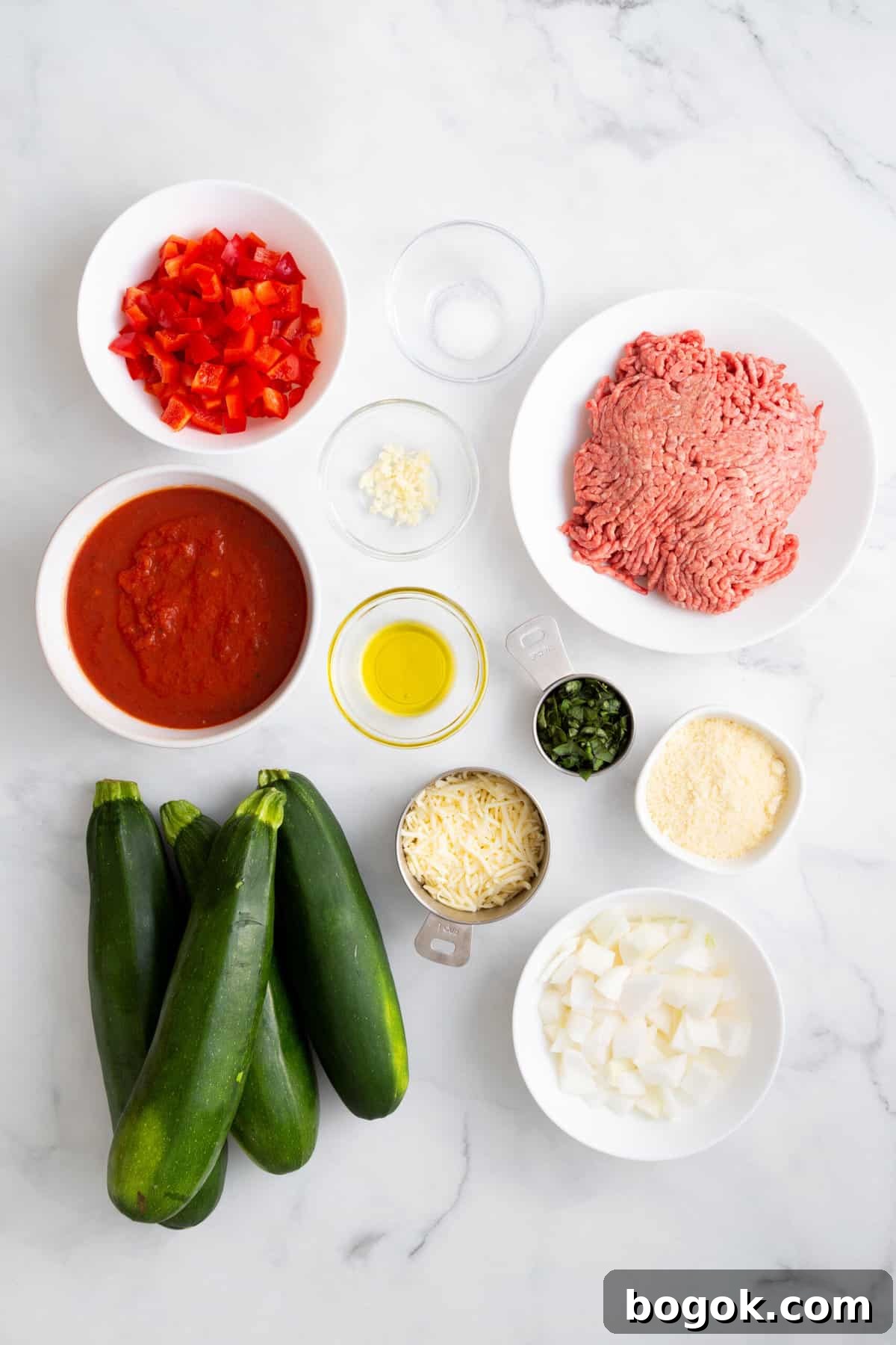 ingredients to make stuffed zucchini.
