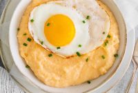 Classic Southern Grits and Eggs Breakfast Recipe
