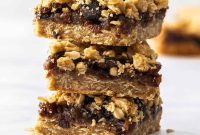 Fruit Mince Oatmeal Bars Recipe — Chewy Fruit & Oat Squares