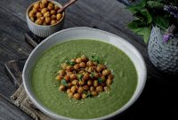 Creamy Broccoli, Spinach & Chickpea Soup Recipe