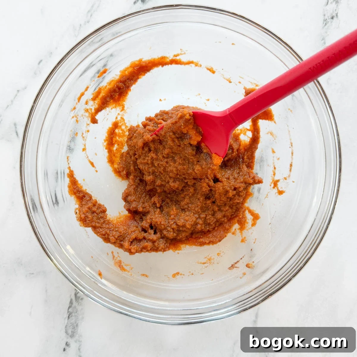 Pumpkin Overnight Oats Ready in 5 Minutes 5 Mixing pumpkin, spices, and maple into a paste for overnight oats base.