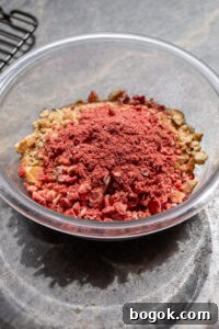 Strawberry Shortcake Crumble