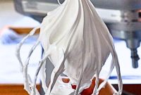 Swiss Meringue Buttercream: Glossy, Stable Frosting Recipe