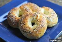2-Ingredient Weight Watchers Bagels Made with Greek Yogurt