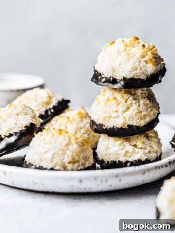 German coconut macaroons thumbnail